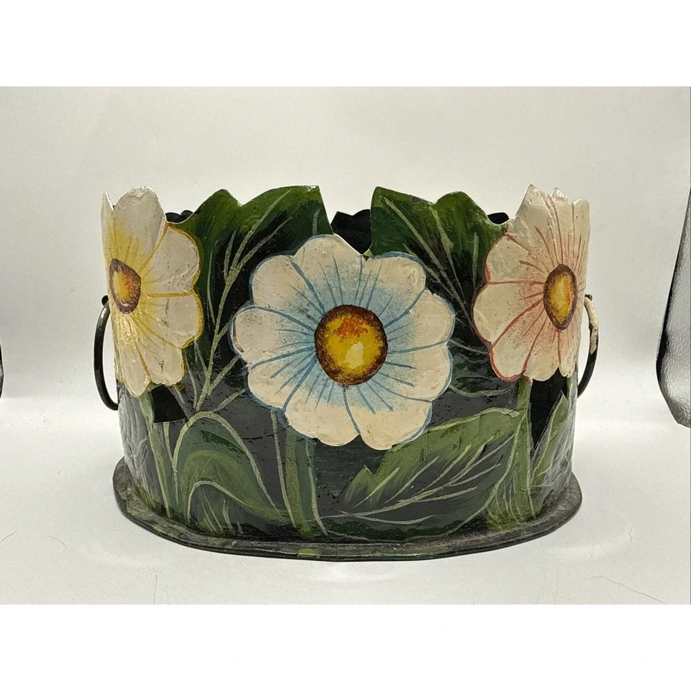 Vintage Painted‎ Black Metal Toleware Scalloped Floral Planter 7